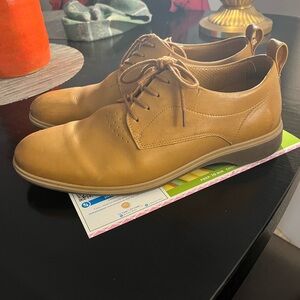 Amberjack Gold mustard 10.5 shoes